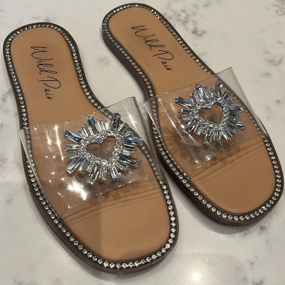 Wild Pair Sandals - Picture 4 of 8